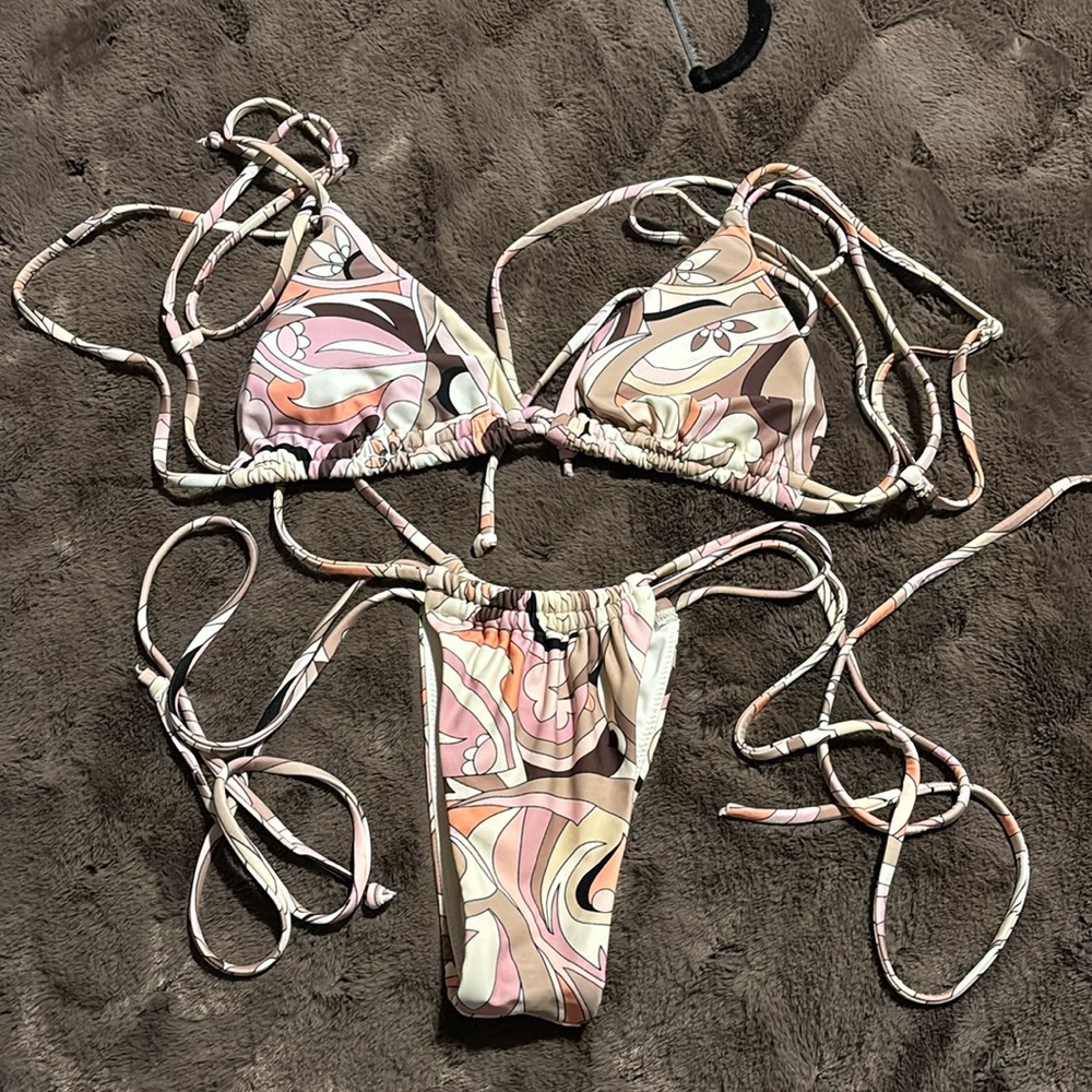 WhiteFox Bikini set